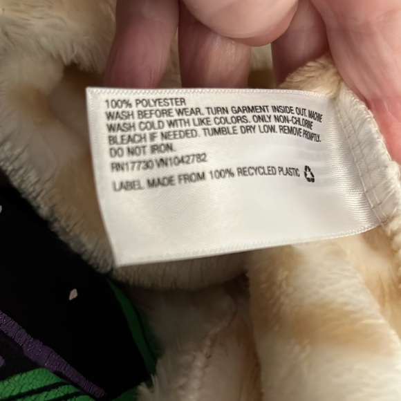 🤍🐆SUPER SOFT SWEATSHIRT CREME LEOPARD PATTERN SZ M(7/8) EXCELLENT CONDITION! - Picture 6 of 6